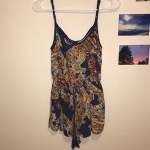 Paisley print romper with pockets